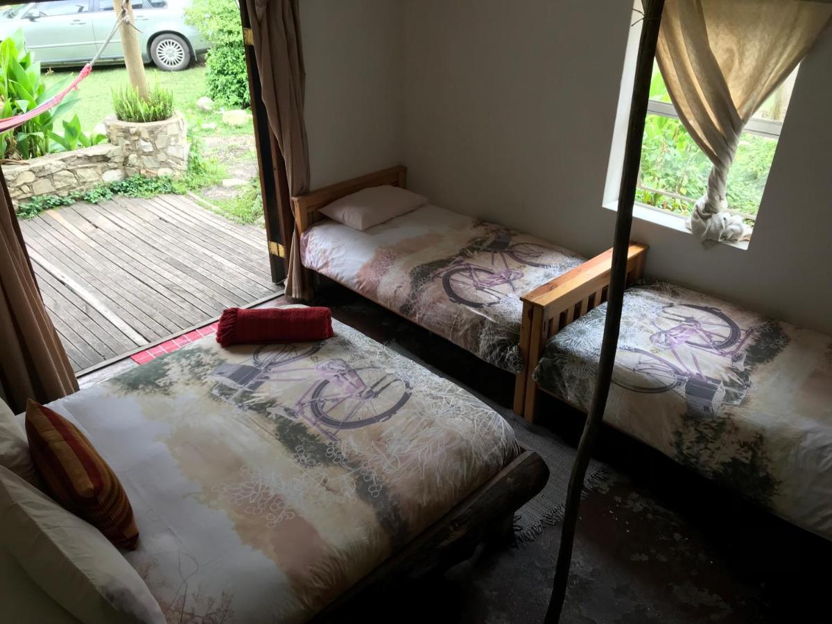 Dijembe Backpackers Lodge สตอร์มริเวอร์ ภายนอก รูปภาพ